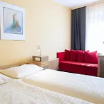 Hotel Michel Serengeti 4*