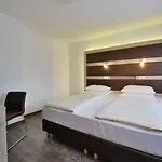 Michel Serengeti Hotel 4*