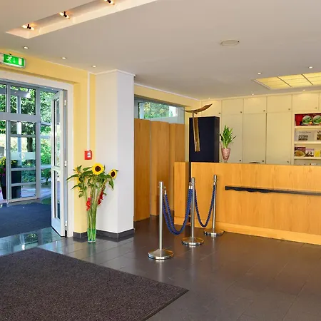 Roomingtons Lueneburger Heide Szálloda Hodenhagen