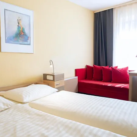 호텔 Am Park Lueneburger Heide 4*