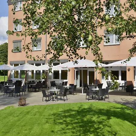 Am Park Lueneburger Heide 4* 호덴하겐