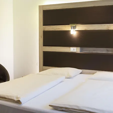 Am Park Lueneburger Heide 4*