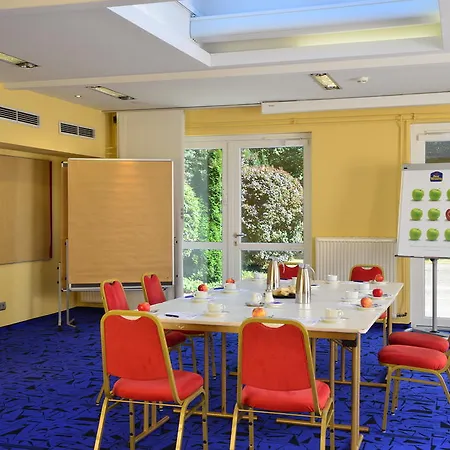 Hotel Am Park Lueneburger Heide Hodenhagen
