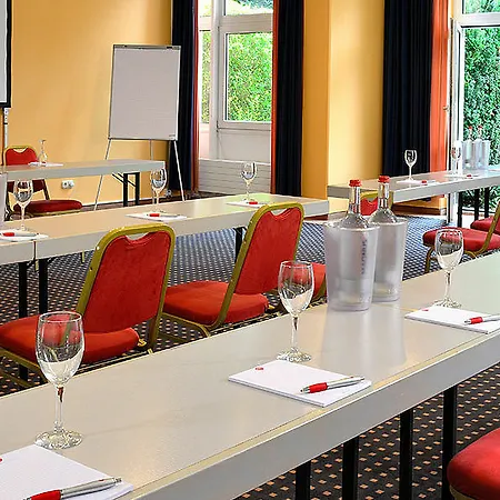 Szálloda Roomingtons Lueneburger Heide 4*