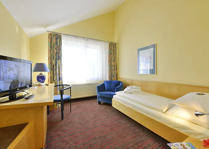 Roomingtons Lüneburger Heide Hotel 4*