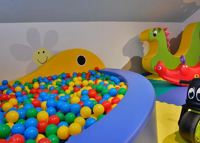 Roomingtons Lüneburger Heide Hotel