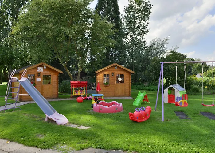 Hotel Roomingtons Lüneburger Heide 4*